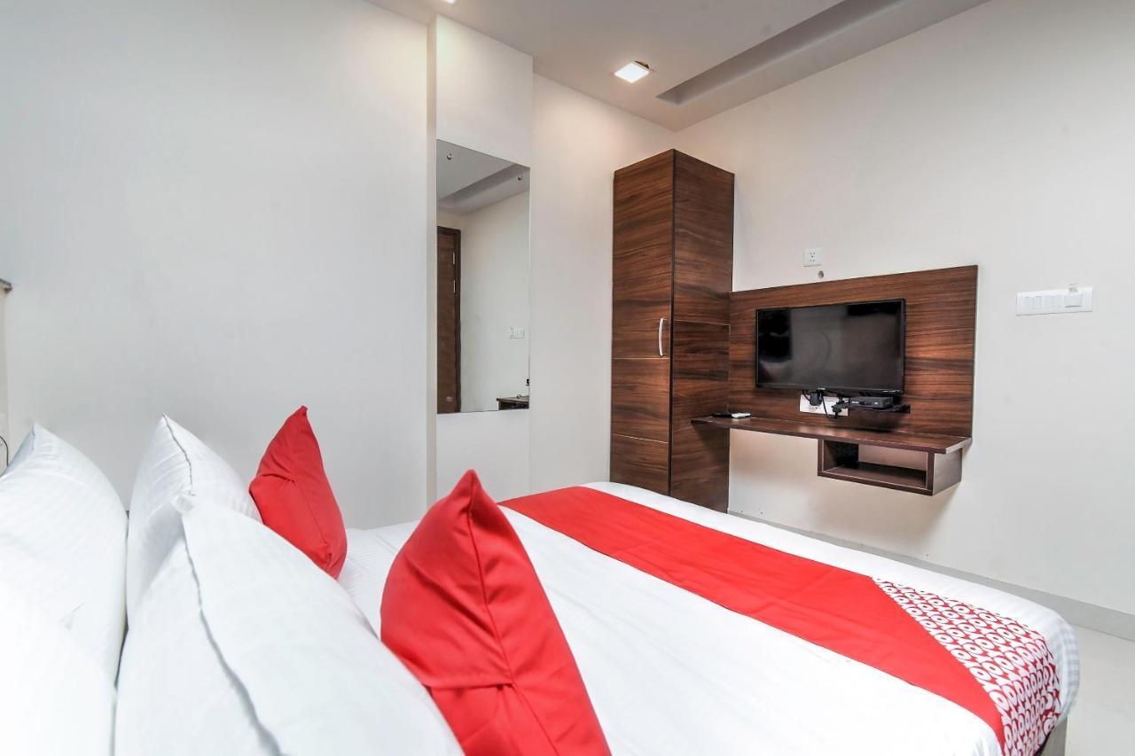 Oyo 79434 Hotel Green Villa Нагпур Екстериор снимка